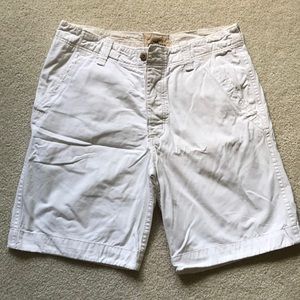 Men’s Hollister white khaki shorts
